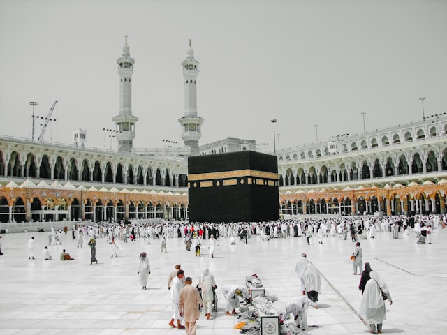 Umrah & Travel Services